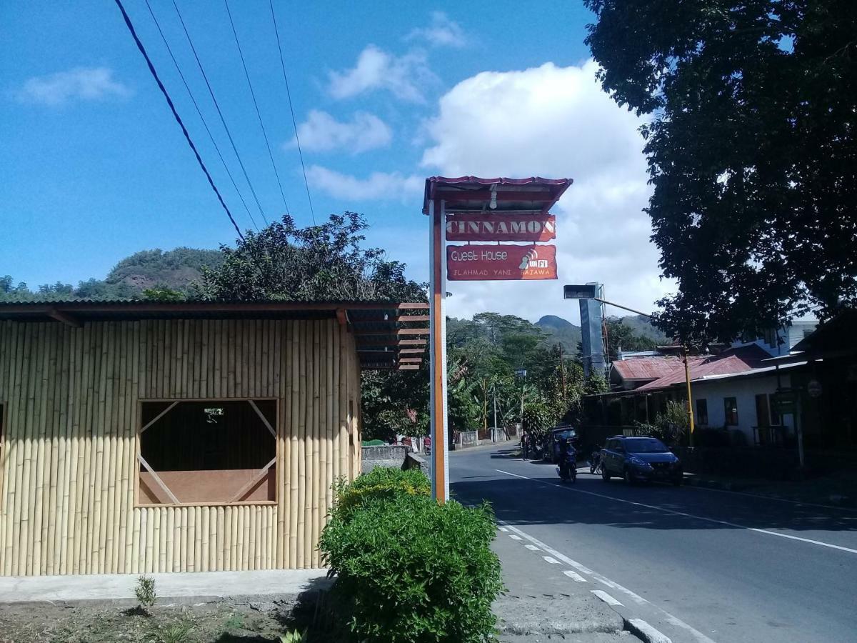 Cinnamon Guest House Bajawa Extérieur photo